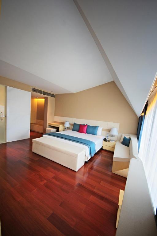 Venue Image 2